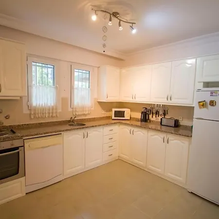别墅 Fethiye White Garden Villa *